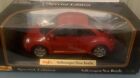 Maisto 1/18 Scale Diecast Volkswagen New Beetle, Red, Special Edition- NIB