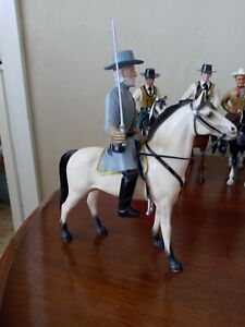 Vintage Hartland Figures - General Lee - Horse, saddle, hat and sword
