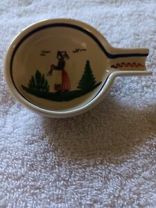 New ListingVintage Quimper French Hand Painted Pottery Ashtray/Open Salt - Woman