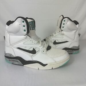 2015 Nike Air Command Force Hyper Jade Sz 8 Vintage 90s Style 684715-102 NO BOX