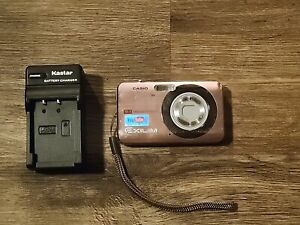 Very rare Casio EX-Z85A Digital Camera - 9.1 Megapixels Pink READ