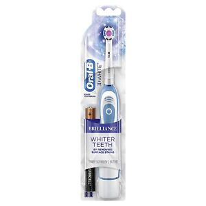 Oral-B 3D White Brilliance Whitening Battery Powered Toothbrush Braun