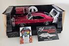 ERTL 1/18 1969 DODGE DAYTONA CANDY APPLE RED  - 1 OF 500 with tool box