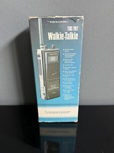 New ListingRealistic TRC-207 40 Channel Portable CB Radio Handheld Walkie-Talkie Vintage