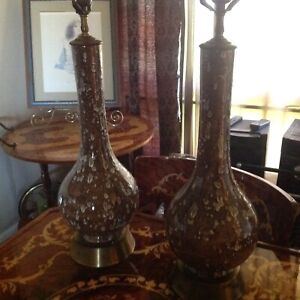 Pair Mid-Century Modern Splatter Drip Glaze Sleek Pottery Ceramic Lamp