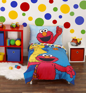Sesame Street Elmo 5 Pc.(w/Blanket) Toddler Bed Set