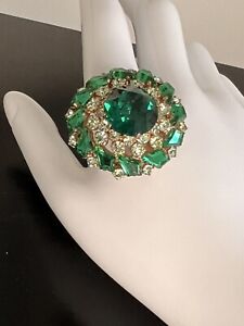 Schreiner Brooch Emerald & Light Green,Central Faceted Stone Stunning