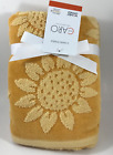 (2 Pc Set) Caro Home SUNFLOWERS Honey Gold PLUSH BATHROOM HAND TOWELS New w/ Tag