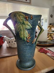 Roseville Bushberry Blue 1941 Mid Century Modern Art Pottery Ceramic Vase 38-12