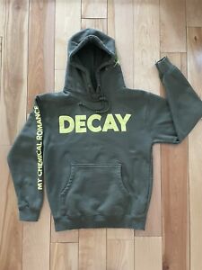 [RARE] MY CHEMICAL ROMANCE DECAY PULLOVER HOODIE FLY 2022 REUNION TOUR (Size Sm)