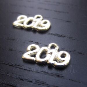 2019 Charms 14mm Silver Plated New Year Pendants C3868 - 10, 20 Or 50PCs