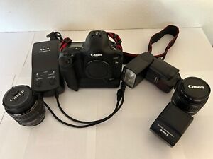 Canon EOS-1Ds Mark II 16.7MP | Batt/Charger/AC Adapter 1-lens, Flash and transmi