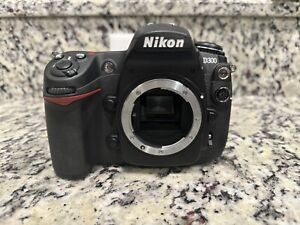 New ListingNikon D300S 12.3 MP Digital SLR Camera - Black - POWER TESTED ONLY. SOLD AS IS‼️