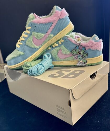 EARLY RELEASE DS SIZE 8.5 NIKE SB DUNK LOW VISTY BY VERDY GIRLS DON’T CRY (BC#2)
