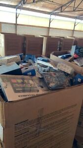WHOLESALE  Full Truckload Return Electronics & General Merchandise 24 PALLETS