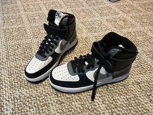 Womens Nike Air Force 1 High tops Size 8.5 NEW