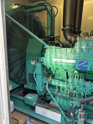 Cummins DFHA 750kW diesel generator, 680 Hrs Yr 1999 Duel, Breaker Feed ￼