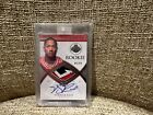 2008-09 Exquisite Basketball Derrick Rose Rookie RPA Patch Auto /99