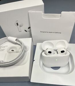 APPLE AIRPODS (3RD GENERATION) BLUETOOTH WIRELESS EARBUDS CHARGING CASE NICE