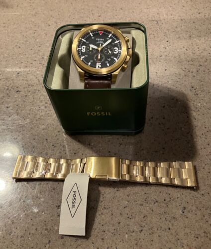 Fossil FS5752 Mens Latitude Chronograph Watch 50mm Gold case Black dial