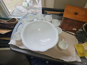 Mckee concord white milk glass punch bowl and 9 glasses -scalloped edge - Asis