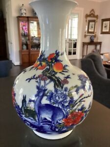 New ListingLarge Chinese Blue White Porcelain Vase