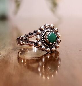 Vintage Native American Fred Harvey Sterling Silver Green Turquoise Ring Sz. 8.5