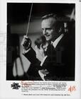 1976 Press Photo Dr. Karl Richter conducts the Munich Bach Orchestra and Chorus