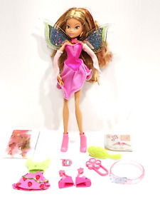 Winx Club Flora Doll with Accessories Mattel 2004