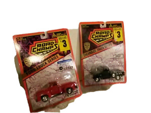 Road Champs Chevrolet Truck 3100 Ford F-100 lot 2 NOS on card from 1995