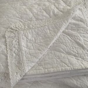 Simply Shabby Chic White Crochet Lace Pick Stitch Quilt King