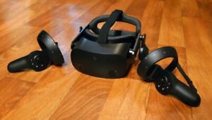HP Reverb G2 Virtual Reality 2160 x 2160 Headset Controllers for Gamers, Black