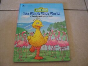 Hardcover Sesame Street The Whole Wide World Golden Treasury science Q & A book