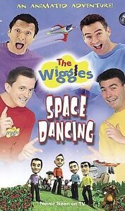 The Wiggles Space Dancing VHS Animated Adventure Video Tape 2003  Hard Case