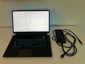 Alienware X17 R1 (Intel Core i7-11800H, 3070, 16GB) Laptop - HAS DISPLAY ISSUES