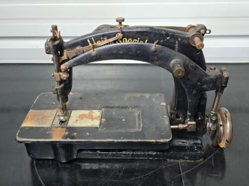 Vintage Union Special #2 Industrial Cast Iron Sewing Machine