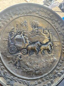 VINTAGE BRASS WALL HANGING PLATE PLAQUE HORSE AND CARRIAGE 15
