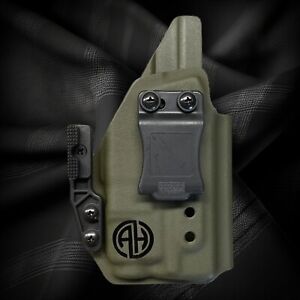 IWB Force Holster For P80 PF940C With Streamlight TLR-7/A Glock 19 Size.