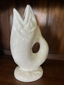 Subtil Chinese Koi Fish Jug Vase White Porcelain Pottery Ceramic