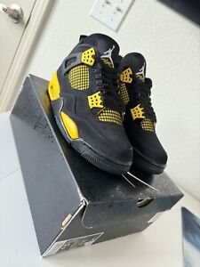 Air Jordan 4 Retro Thunder Men's Sneakers Black/Tour Yellow Size 8.5