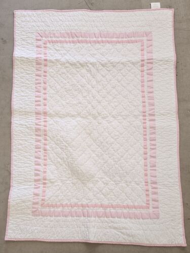 New Listing Pottery Barn Kids Crib Toddler Bed Quilt 50 x 36 inches White Pink