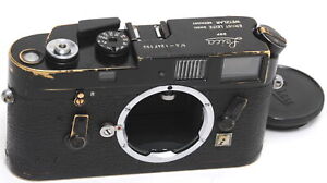 Vintage Leica M4 film camera body black paint nice patina full working