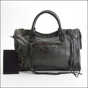 RDC13553 Authentic BALENCIAGA 2010 Black Lambskin Classic City Bag