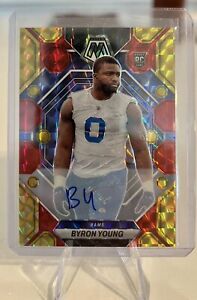 New Listing2023 Panini Mosaic BYRON YOUNG Red & Yellow Prizm Rookie Auto RC LA Rams