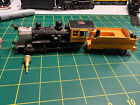 Vintage Roundhouse HO D&RGW Steam Loco & Tender 2-8-0 Yellow & Black doesn't run