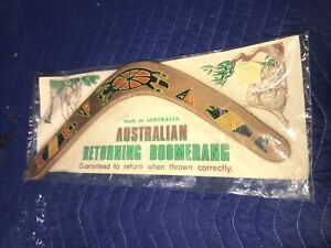 Boomerang  Returning Authentic Australia Hand Painted Dot Art Bullroarer