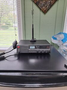 Radio Shack TRC-495 CB Base Station Good condition W antenna 4  better reception