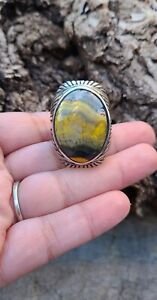Navajo Heavy Sterling Silver Yellow Bumblebee Men's Ring signed Size: 11.75
