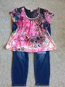 Woman plus clothing lot 2, size 20 brand new jeans, 3x top.