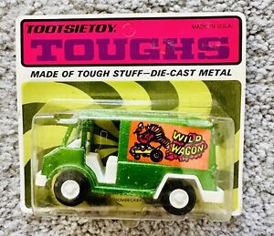 1970 Vintage Tootsie Toy TOUGHS GREEN WILD WAGON SEALED tootsietoy 14128 PANEL
